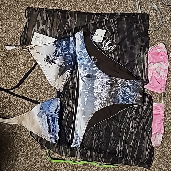 Bikini sets - Picture 10 of 13